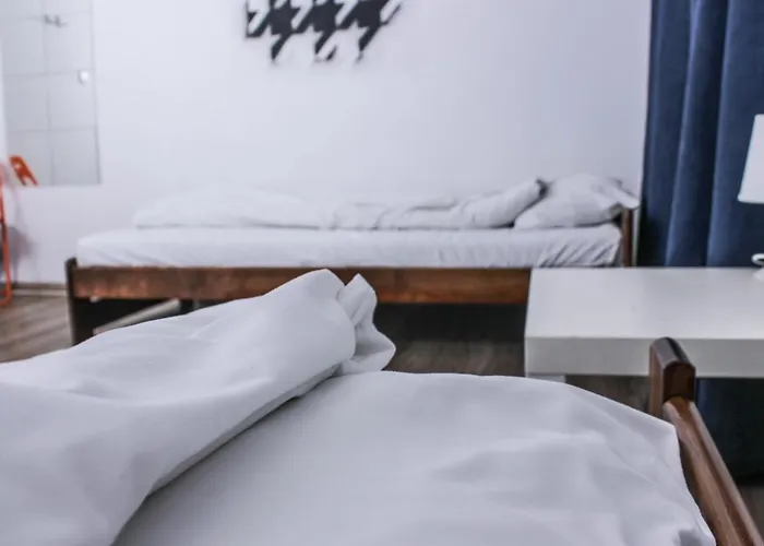 Baba Hostel